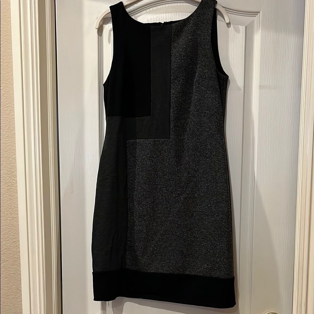 White House Black Market Black Sleeveless Sheath Dress, size 6